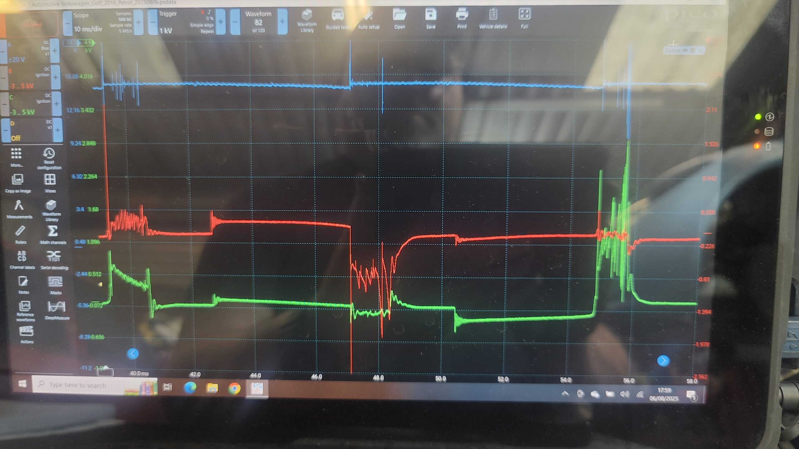 Pico-scope oscilloscope trace of plug leads 1 and 3. 1 is red,3 is green. Blue should be coil but it didn't connect.